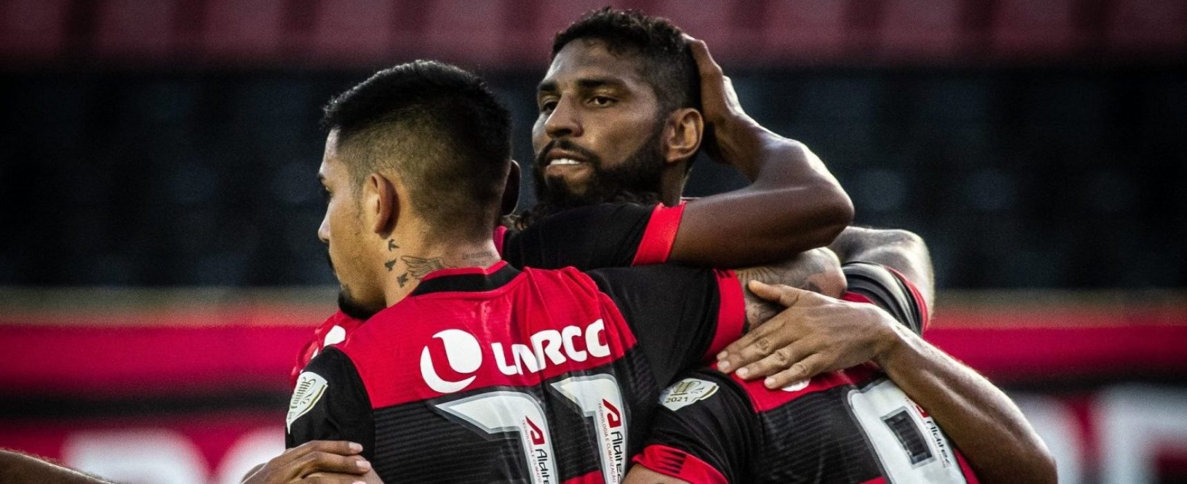 Vitória arranca empate em 1 a 1 com o CRB pelo Nordestão