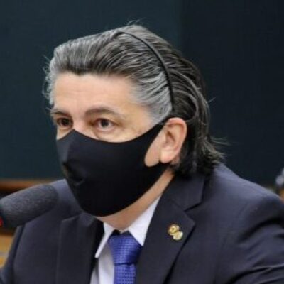 Comissão aprova prazo de 30 dias para perícia médica domiciliar em idoso doente