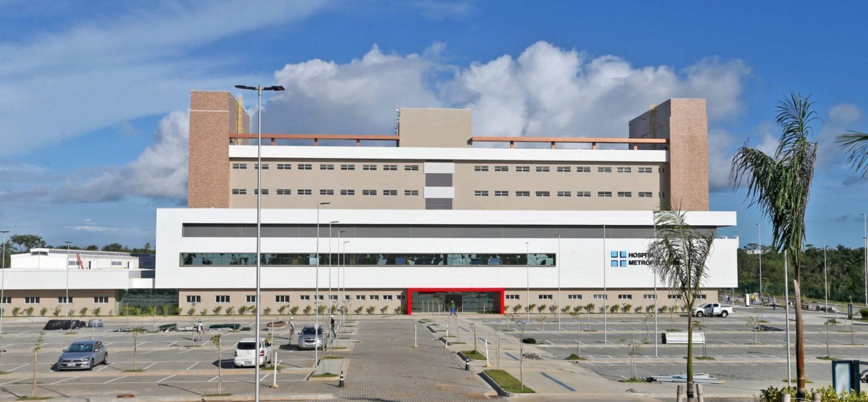 Covid-19: Hospital Metropolitano oferta vagas para médicos intensivistas
