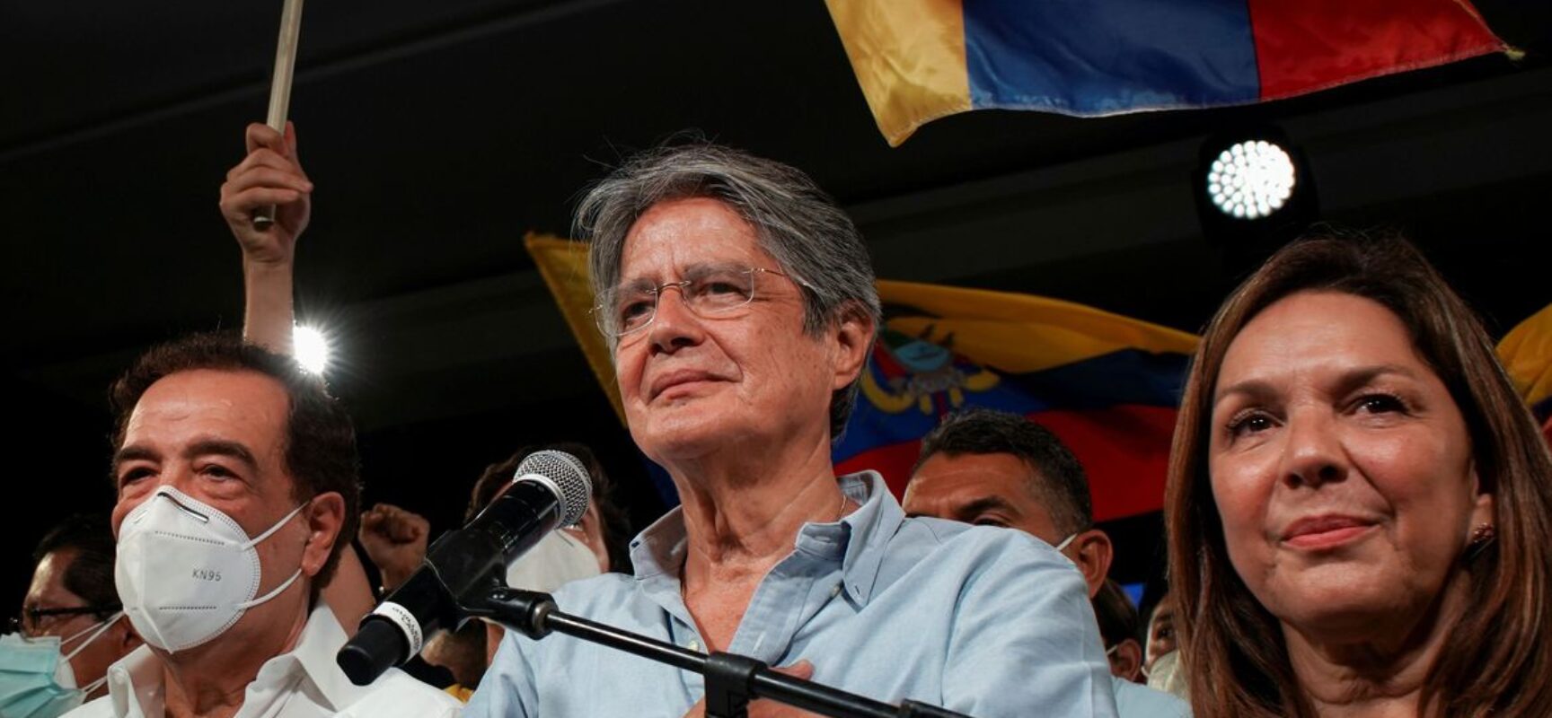 Equador: banqueiro tem vitória sobre socialista