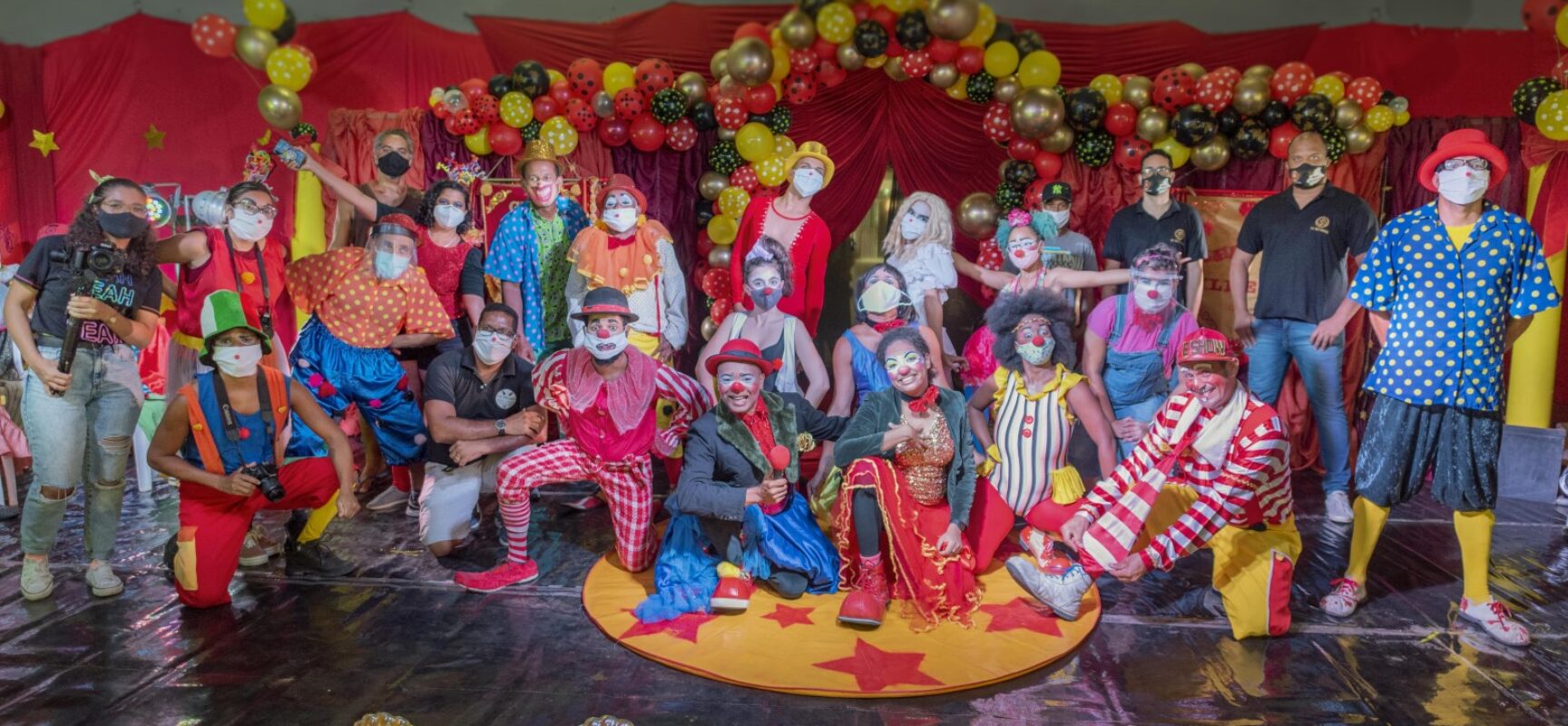 Festival Palhasseata de Ilhéus celebrou alegria do circo na web