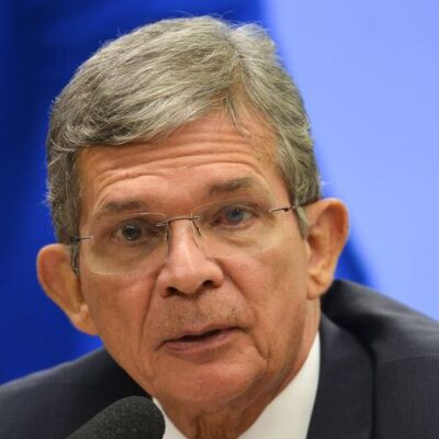 General Silva e Luna toma posse como presidente da Petrobras