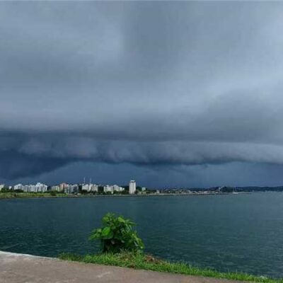 Ilhéus: Defesa civil alerta para alto volume de chuvas até quinta-feira