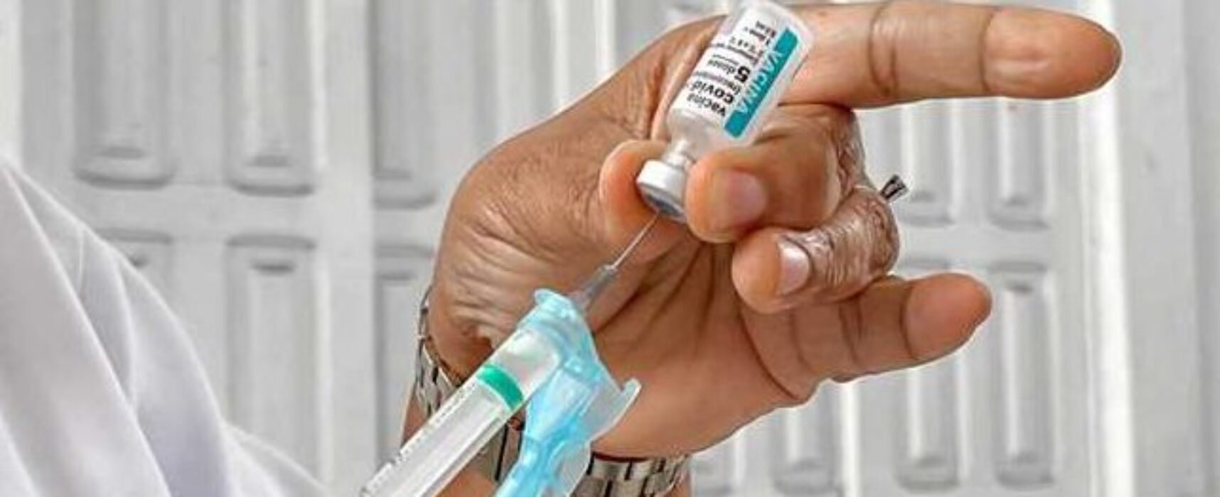 Saúde convoca pacientes diabéticos de A a G para receber hoje a vacina contra a Covid-19