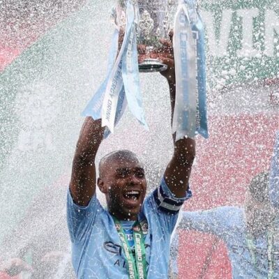 Manchester City vence a Copa da Liga inglesa pela quarta vez