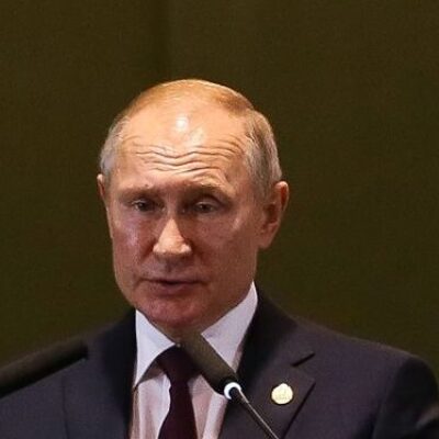 Putin assina decreto para aumentar tamanho das Forças Armadas russas