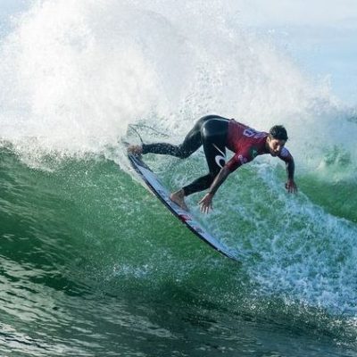 Surfe: cinco brasileiros avançam para quartas de final em Newcastle