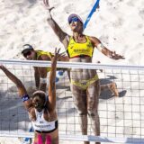 Bárbara Seixas e Carol Solberg garantem vaga no vôlei de praia nos Jogos de Paris