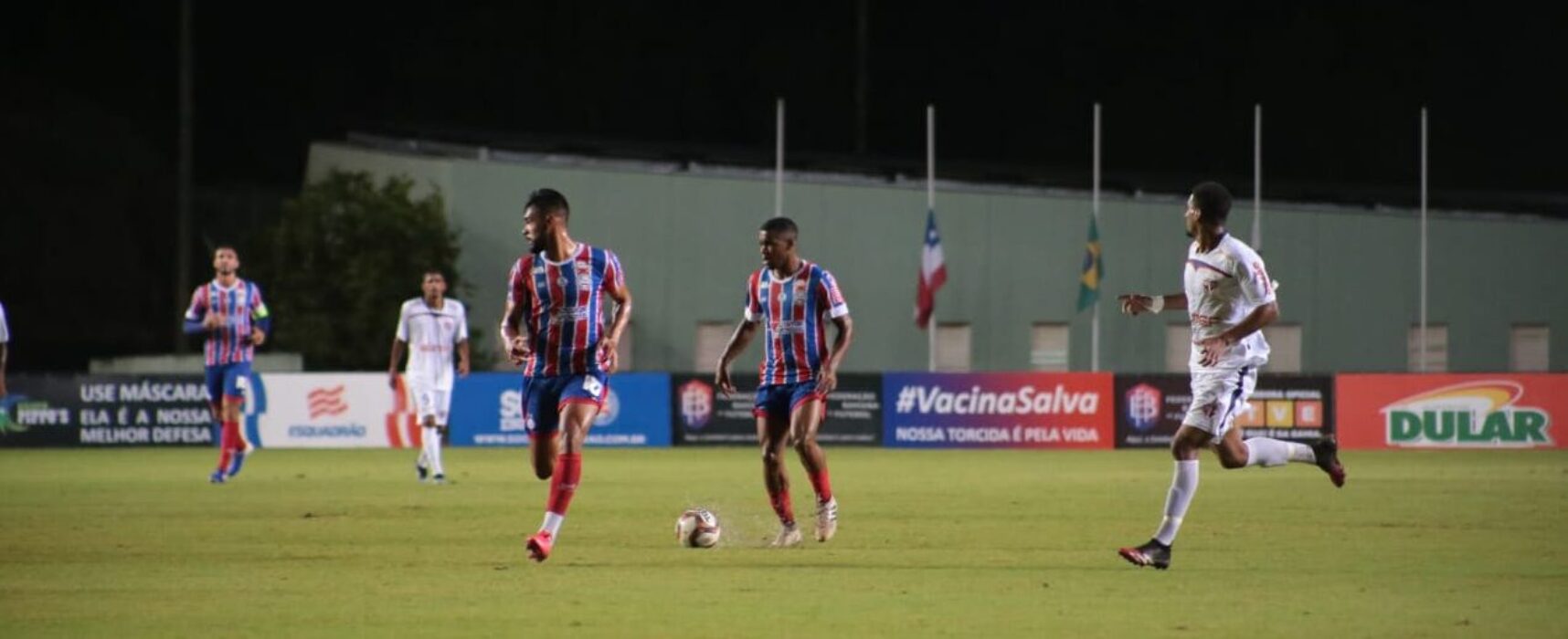 Atlético e Bahia largam na frente na semifinal do Baianão