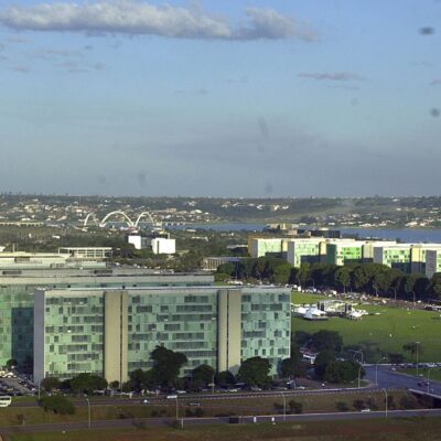 Automação pode suprir aposentadoria de 53,6 mil servidores em 2030