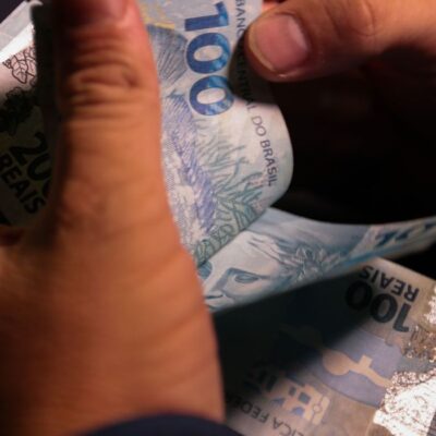 Brasileiros já pagaram mais de R$ 1 trilhão em impostos este ano