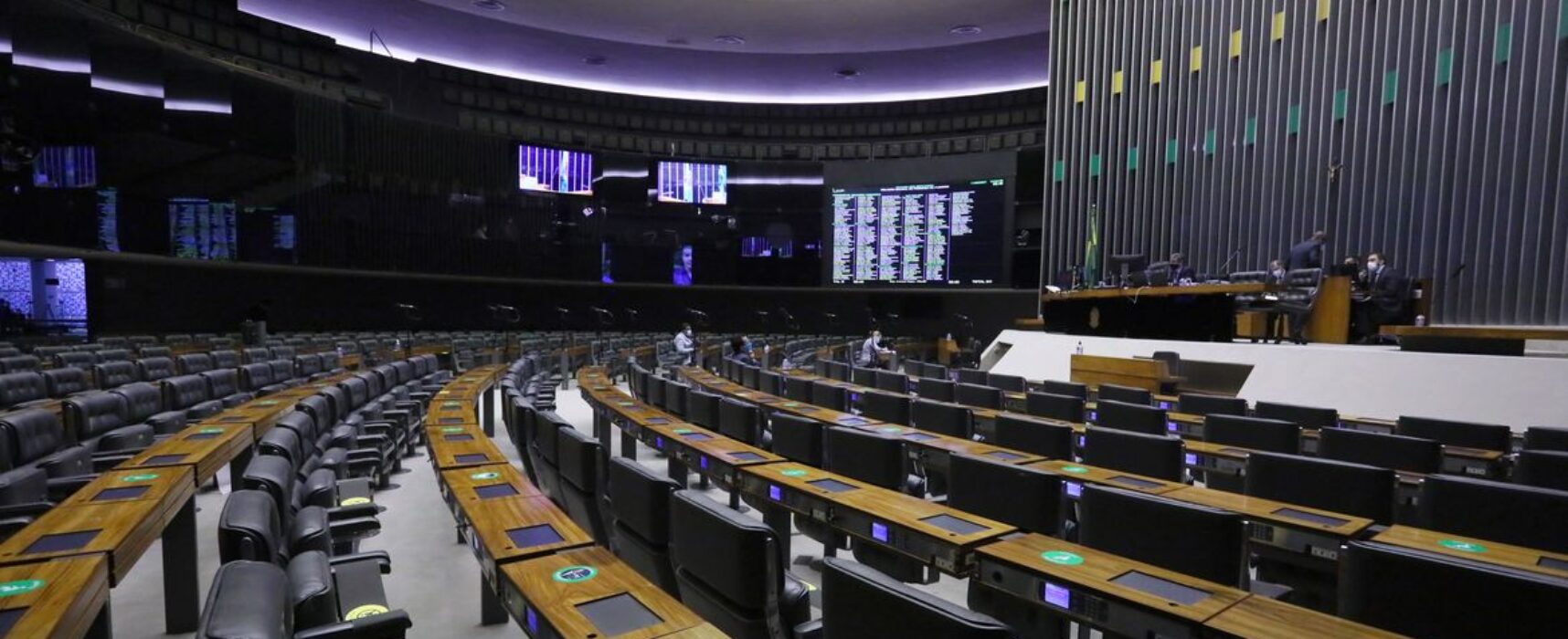 Câmara autoriza candidatura de gestor multado por conta irregular