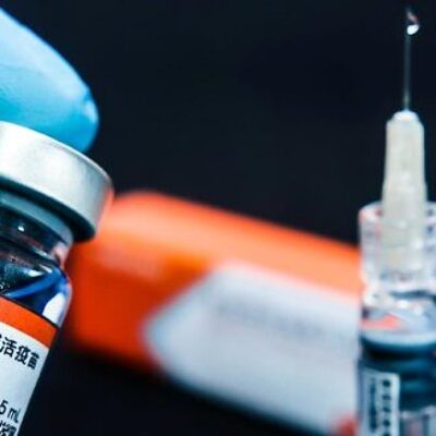 Covid-19: Ilhéus vacina público da 2ª dose da Coronavac com data programada até 05/05 nesta segunda