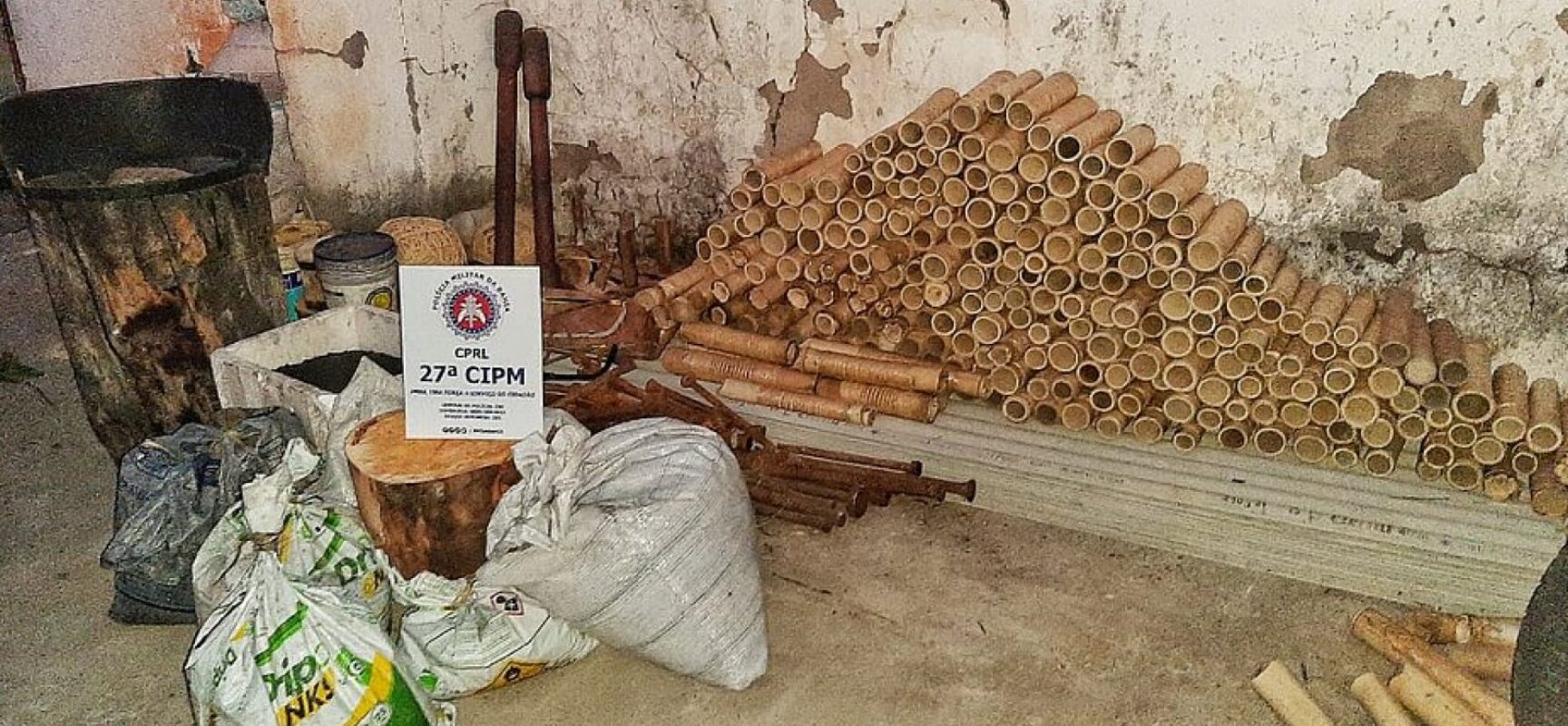 Cruz das Almas: PM desmonta fábrica clandestina de fogos de artifício
