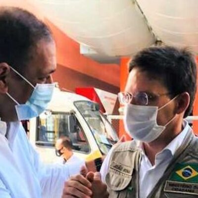 Em Salvador, prefeito recebe micro-ônibus do Ministério da Cidadania para rede socioassistencial