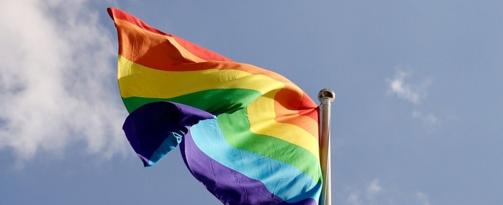 “Não há como voltar atrás”, diz presidente do GGB sobre avanços no dia de combate à homofobia