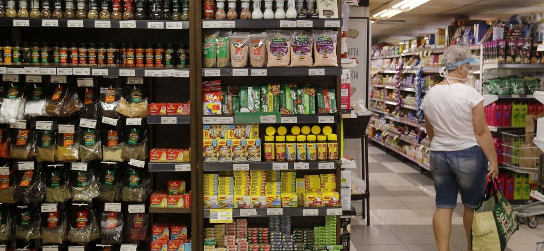 Setor de supermercados fatura 554 bilhões em 2020