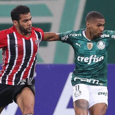 Sotaque estrangeiro marca final estadual entre Palmeiras e São Paulo