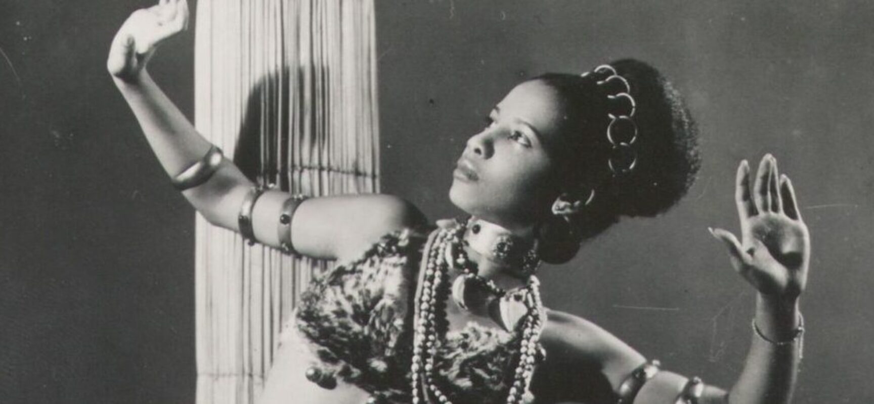 Theatro Municipal celebra centenário de sua primeira bailarina negra