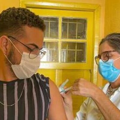 Vacinação em Ilhéus: 72,9 mil doses contra a Covid-19 foram aplicadas no município