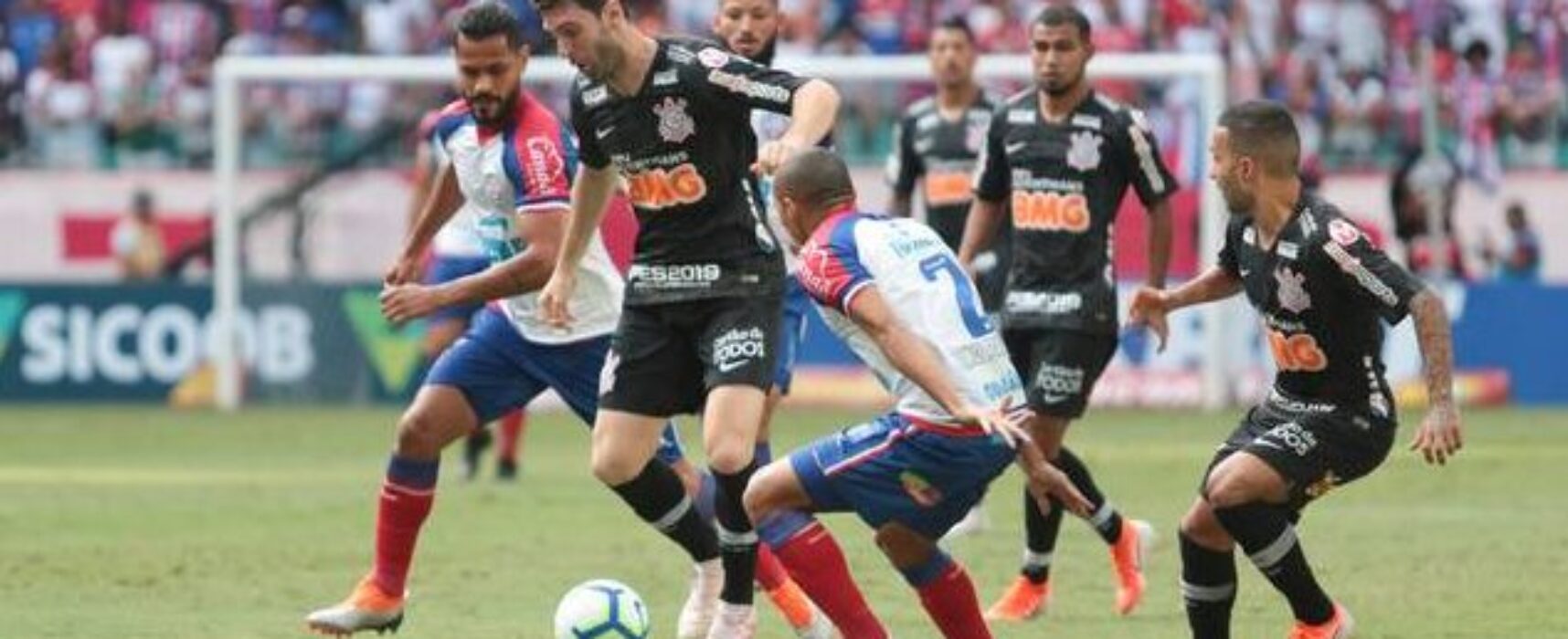 Bahia fica no empate com o Corinthians em Pituaçu pelo Brasileirão