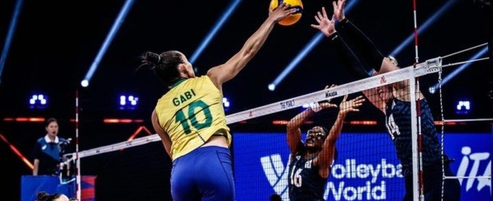 Brasil perde para EUA e fica com prata na Liga das Nações
