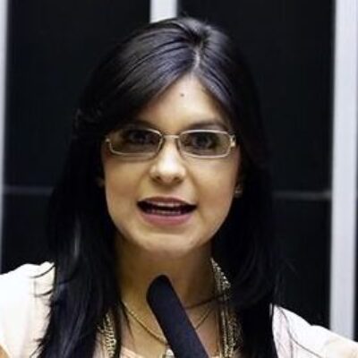 Deputada sugere união de legendas para derrotar o “bolsopetismo” nas eleições