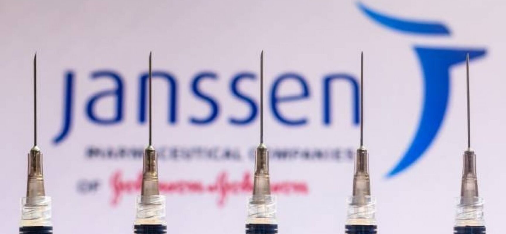 Metade do primeiro lote de vacinas da Janssen será destinado a Salvador