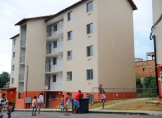 Na Bahia, ministro reforça compromisso do Governo Federal em concluir obras e combater déficit habitacional