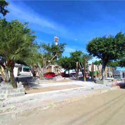 Obra da Praça Santa Rita avança e comunidade aplaude requalificação