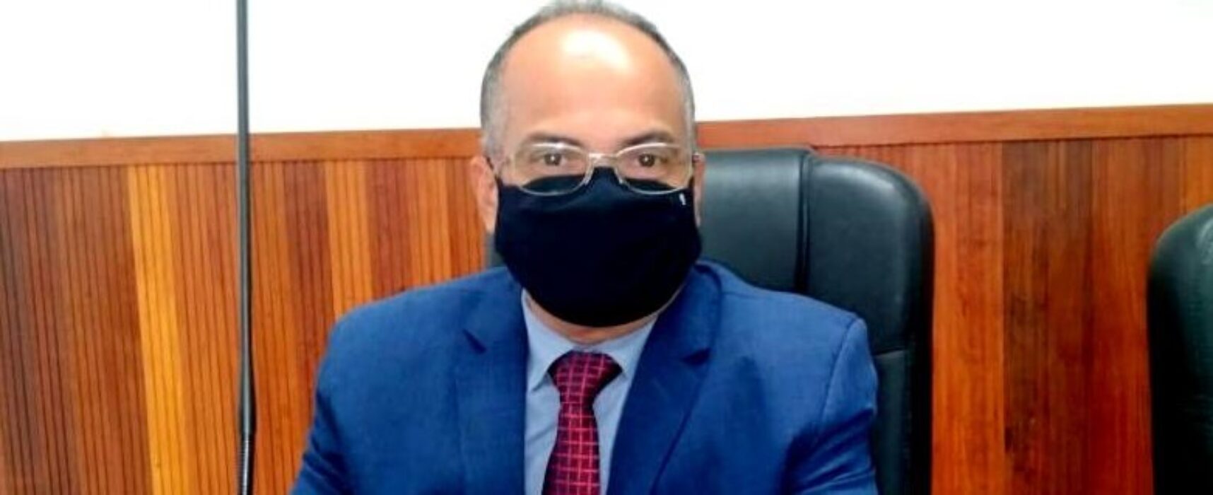 Vereador Ivo cobra tramitação do processo de avaliação de contas de Jabes e Marão na Câmara