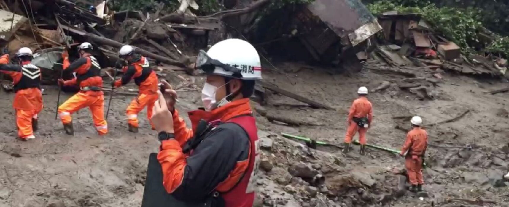Deslizamento de terra no Japão deixa pelo menos quatro mortos