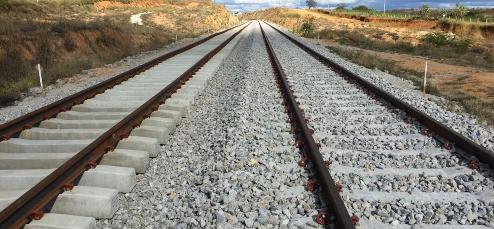 Governo inclui dois trechos de ferrovia no PPI
