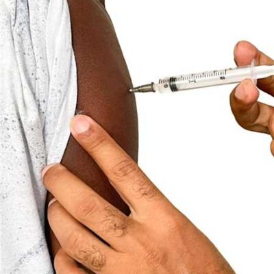 Ilhéus: Saúde oferta vacinação contra Influenza e Covid-19 no distrito de São José