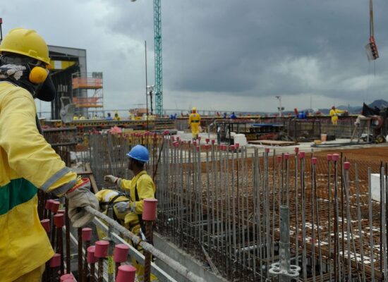 Indústria da construção civil deve crescer 4% este ano, prevê CBIC