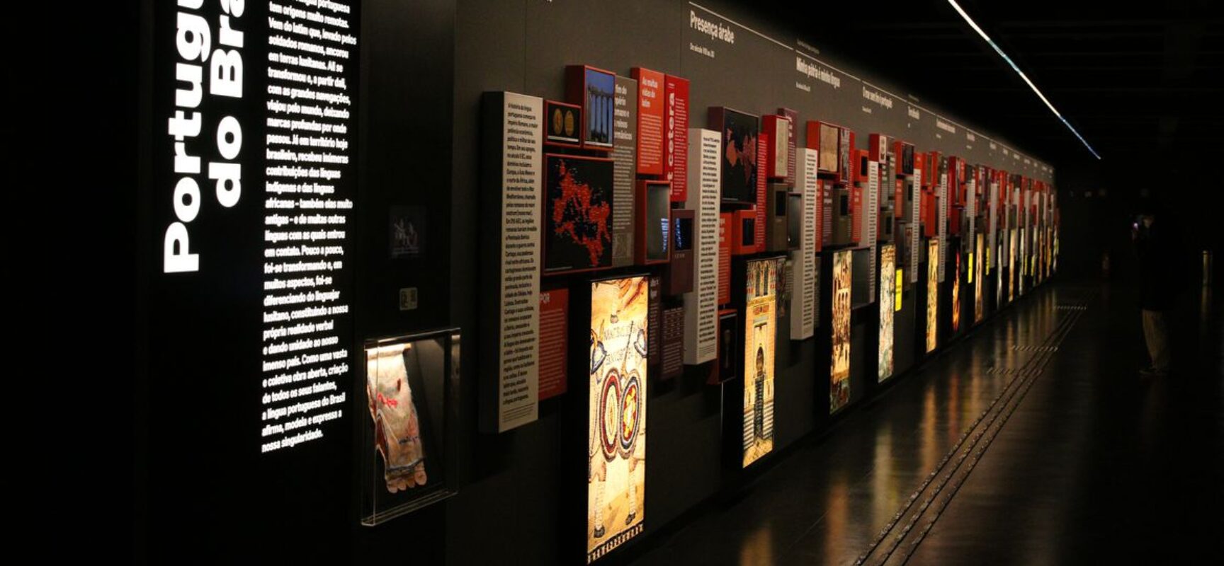 Museu da Língua Portuguesa é reaberto com presença de autoridades