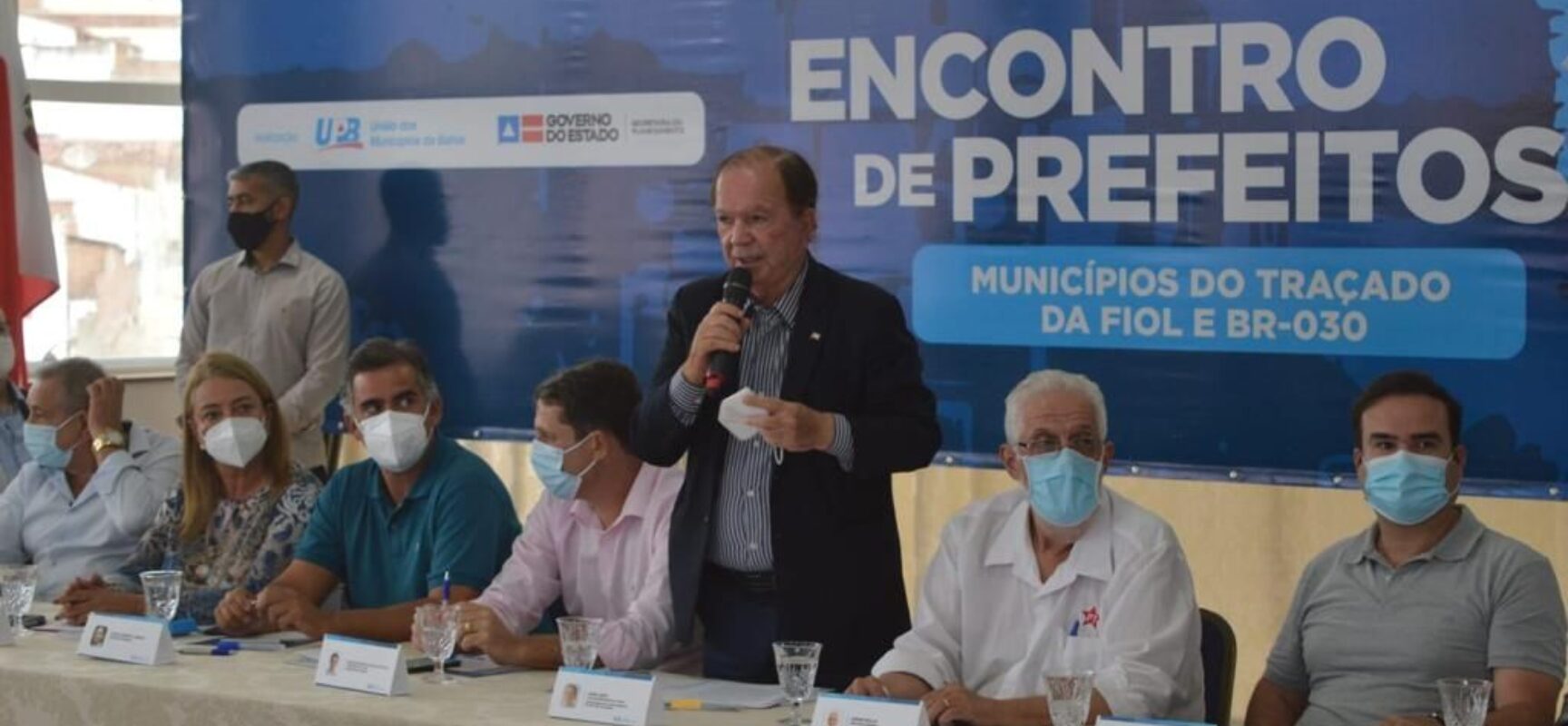 Prefeitos criam consórcio para acompanhar e fiscalizar obras da Fiol e BR-030