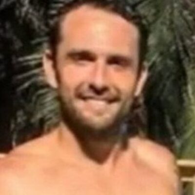 Professor de tênis é assassinado a tiros dentro de casa em Trancoso