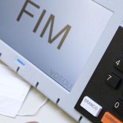 Protesto contra o governo coloca fundo eleitoral de R$ 5,7 bilhões na pauta