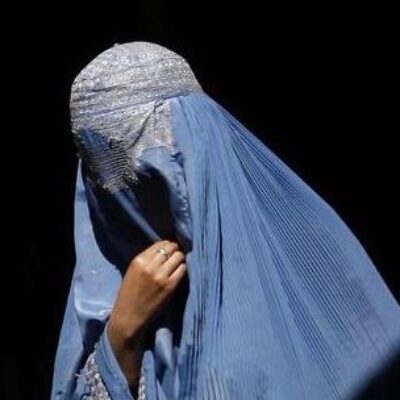 AFEGANISTÃO: Talibã adota tom moderado e promete paz e direitos às mulheres