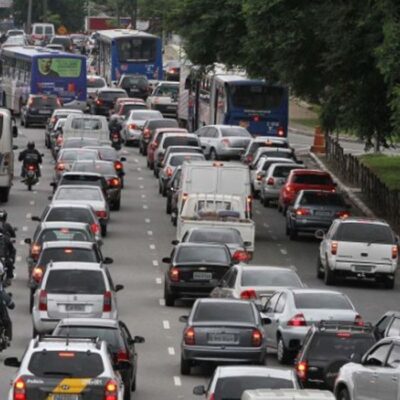 Anfavea apresenta cenários para futuro da motorização de veículos
