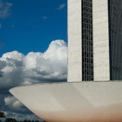 Câmara dos Deputados rejeita PEC do voto impresso