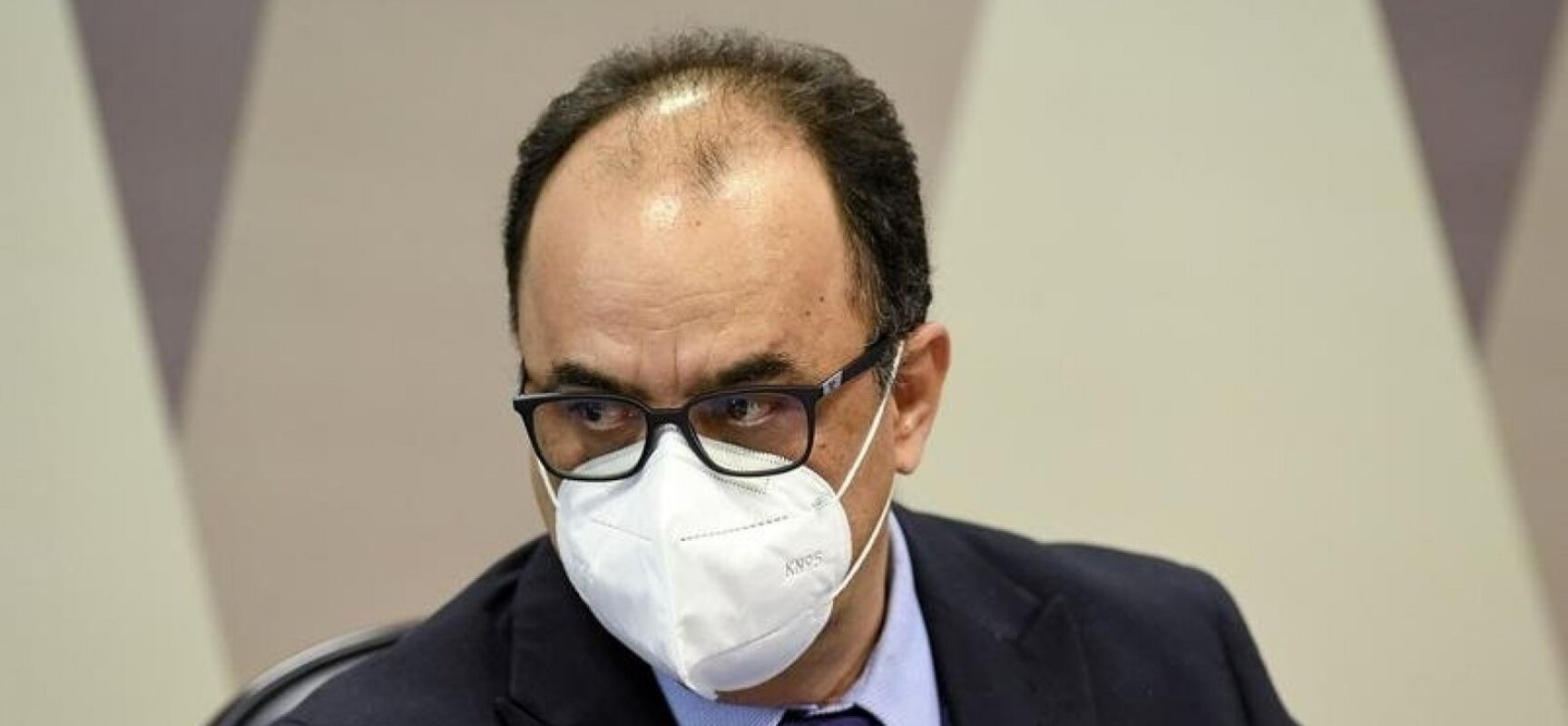 “Cometi um erro, peço perdão”, lamenta reverendo Amilton de Paula na CPI