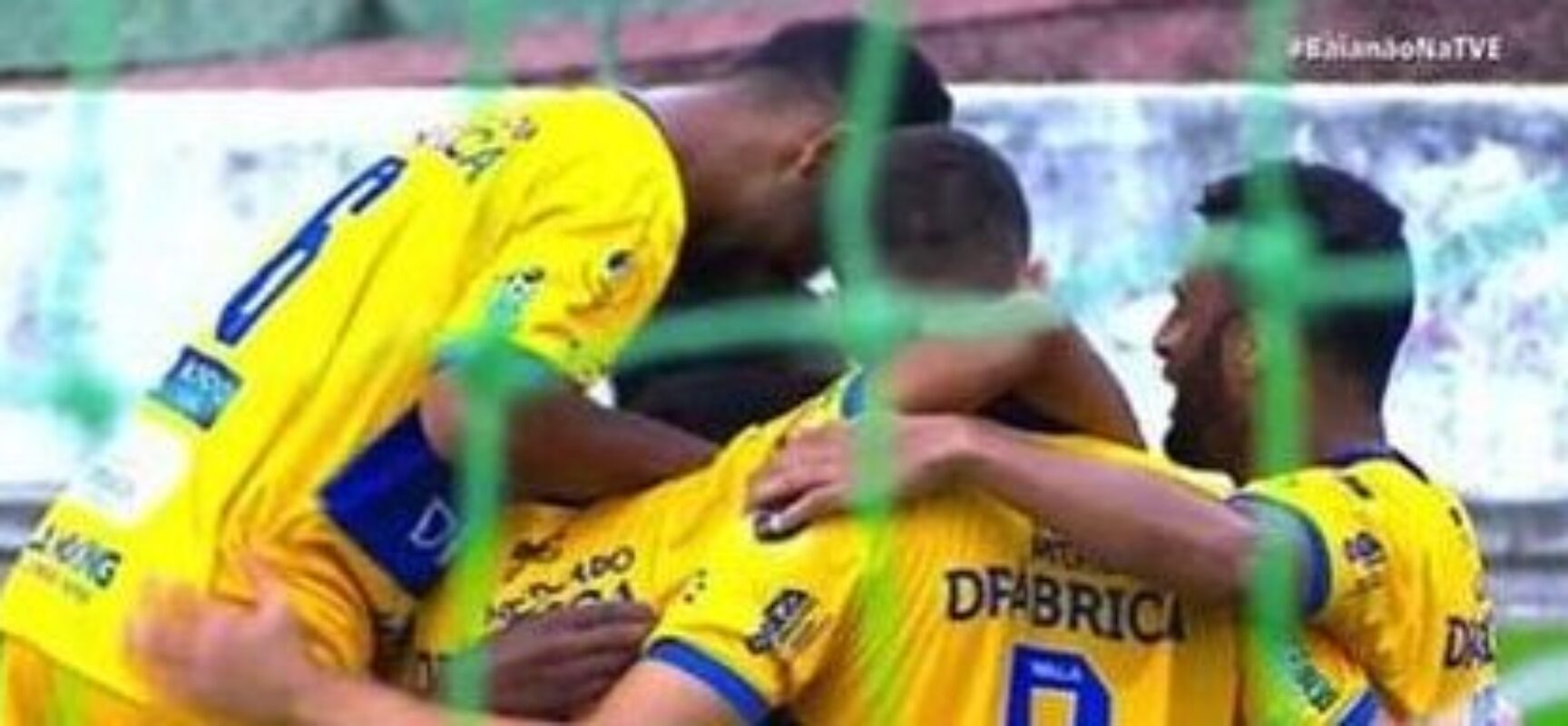 ILHÉUS: JOGADORES DO COLO COLO COM PENDÊNCIAS SALARIAIS E PASSANDO DIFICULDADES ILHÉUS: JOGADORES DO COLO COLO COM PENDÊNCIAS SALARIAIS E PASSANDO DIFICULDADES