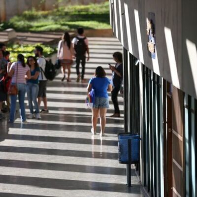 EDUCAÇÃO: Pré-selecionados do Prouni têm até hoje para comprovar dados