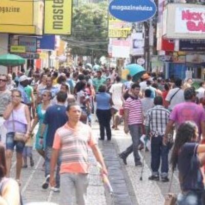 ESTIMATIVA: População brasileira chega a 213,3 milhões de pessoas em 2021