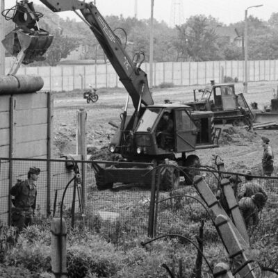 Há 60 anos era erguido o Muro de Berlim, símbolo da Guerra Fria