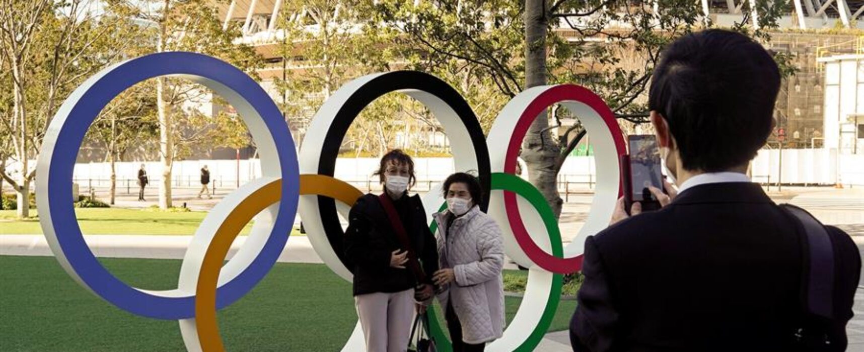 Japão amplia restrições após aumento de casos da Covid-19 e sobrecarga de hospitais