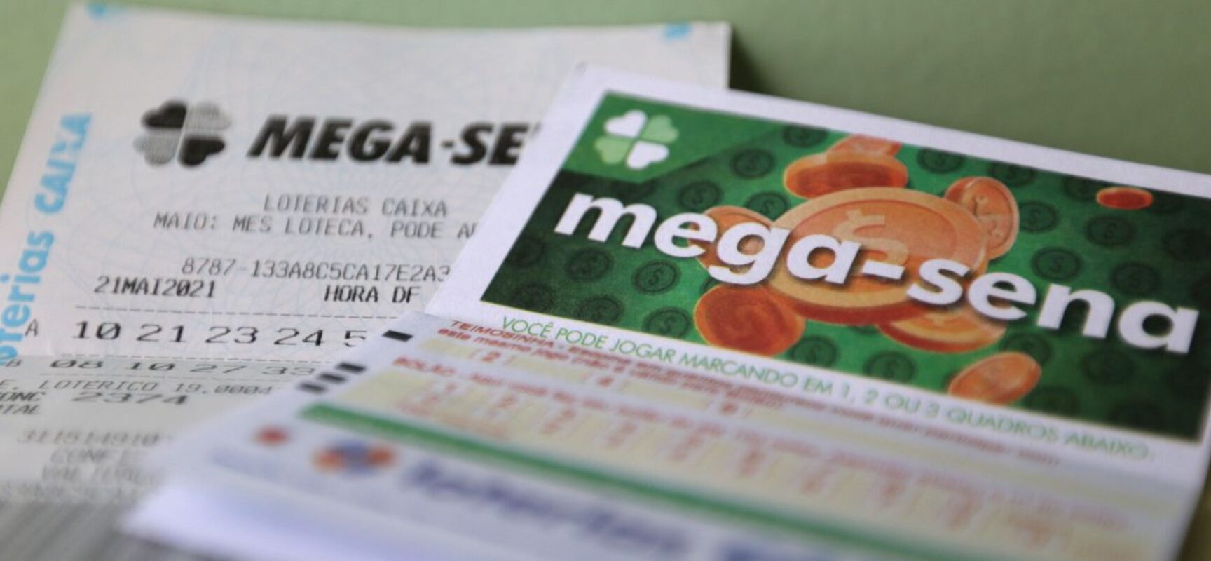 Ninguém acerta a Mega-Sena e prêmio acumula em R$ 75 milhões