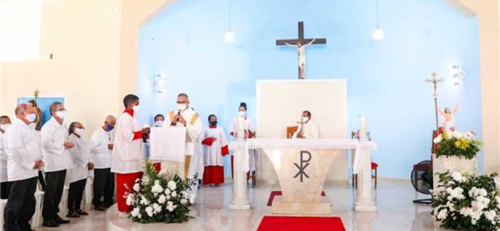 Missa solene marca dia de Nossa Senhora das Vitórias, em Ilhéus